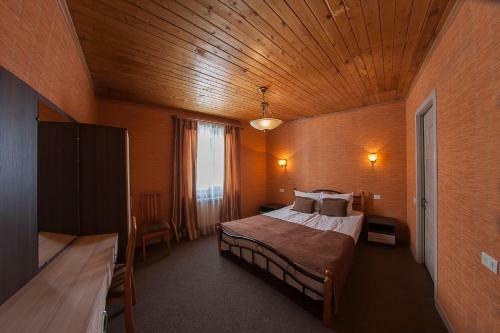 Alpina Hotel