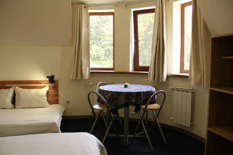 Hostal Lermont Guest House