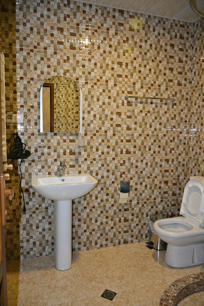 Zorats Akhbyur Hotel