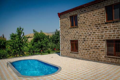 Hostal Ayrivank Guest House