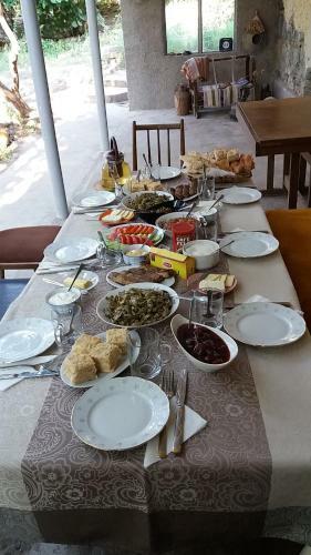 B&B Ruzan