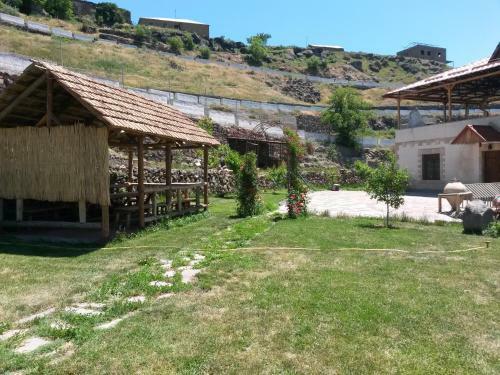 B&B Armenia Hatsekats