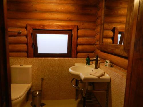 Hostal Hyelandz Eco Village Resort