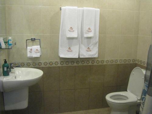 Hostal Hyelandz Eco Village Resort