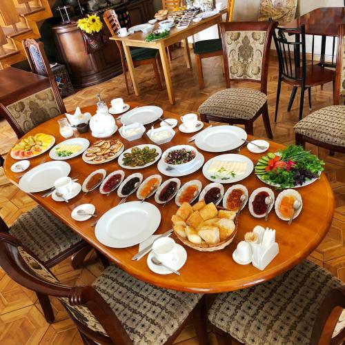 Hostal Casanova Inn - Boutique Hotel