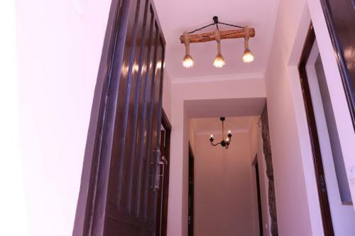 Hostal Ayrarat Guest House