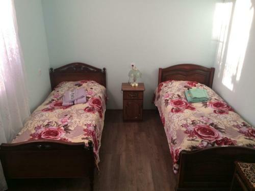 Hostal Alice B&B