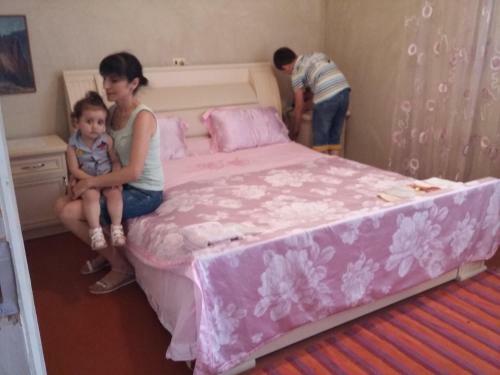 Hostal Shushan Guest House