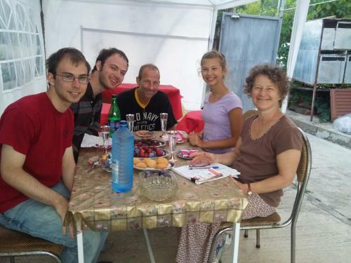 Hostal Shushan Guest House