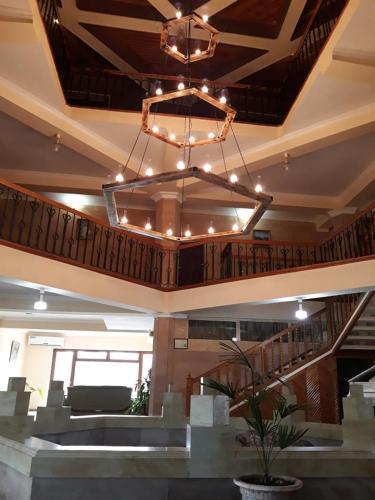 Amrots Hotel