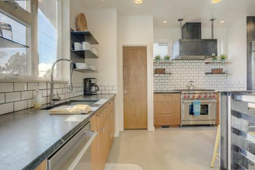 Portland Pearl-ac-by Dt-3br/2.5b