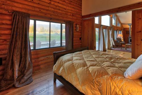 Gorgeous Teton Cabin