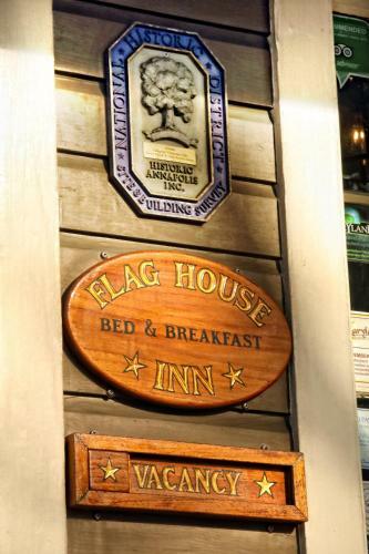 Posada Flag House Inn