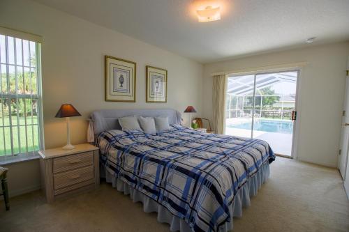 North Foxrun Terrace Villa 1512