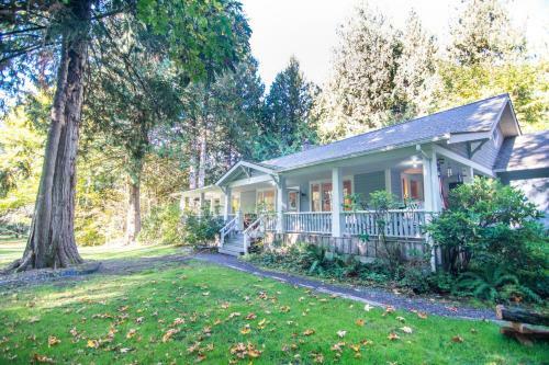 Posada Mountain Meadows Inn