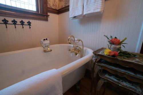 The Victoria Bed & Breakfast