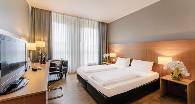 Hotel Plaza Premium K�ln