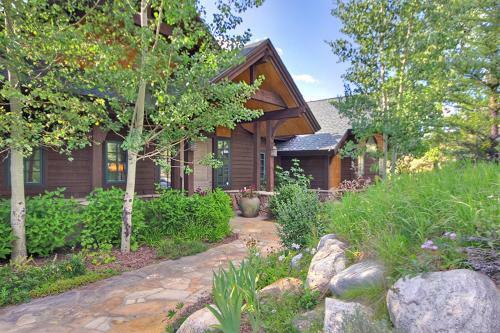 Biggs Bluff Home