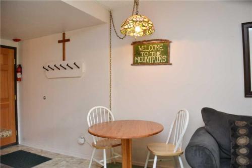 Apartamento Trail's End Condomimiums Unit 311