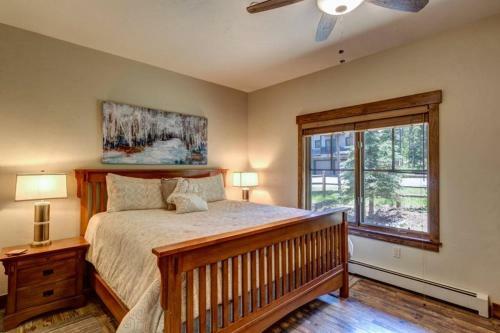 Mountain Thunder Townhouse�
