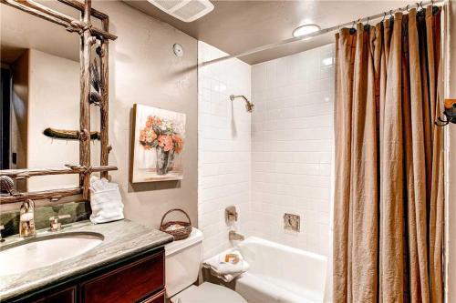 Tyra Summit Townhome #935