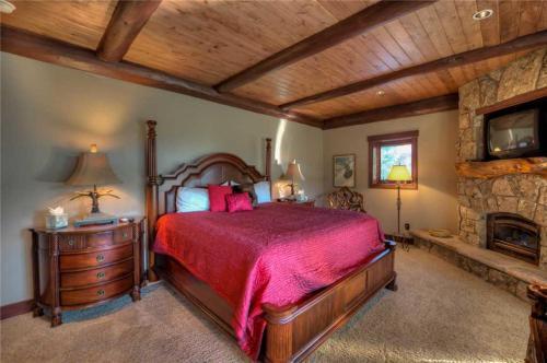 Tyra Summit Townhome #935