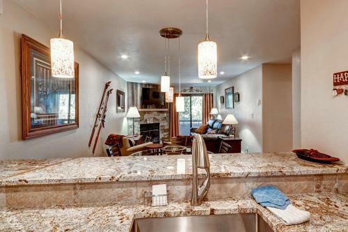 Apartamento 1001 Grandview C14 Condo