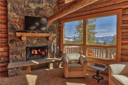 Black Bear Lodge (private Home)