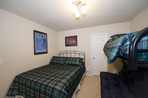 3 Bedroom Condo - Base 9
