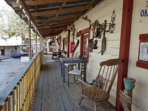 The Buffalo Girls Hotel