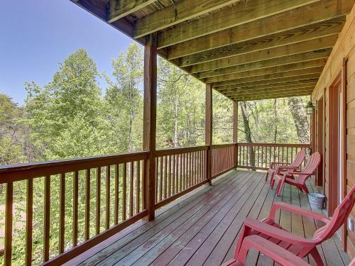 Top Notch Cabin