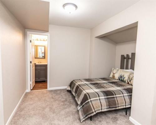 Hwy 24 Unit 2a