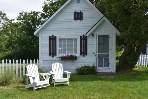 Hathaways Guest Cottages