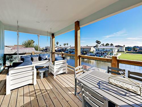 Canal-front Home Home