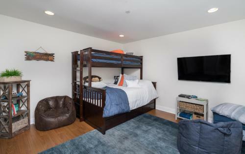 Apartamento 310 1/2 Iris Ave. 3 Bedroom Condo