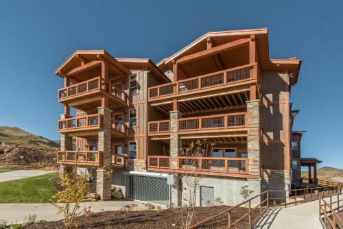 Apartamento Deer Park Condo #303