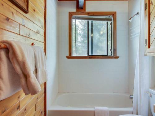 Snow Springs Cabin