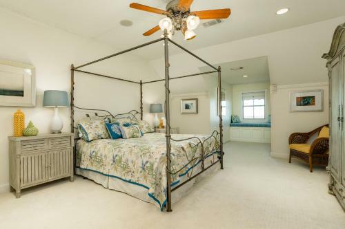 Intracoastal Paradise