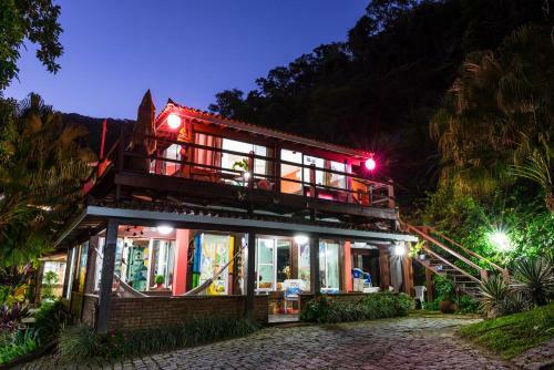 Hostal Pousada Pedras Brancas