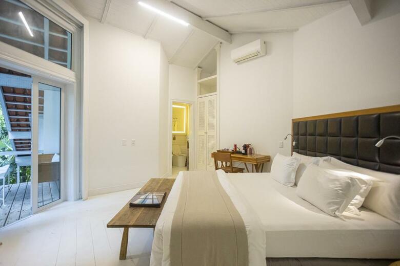 Hostal Felissimo Exclusive Hotel