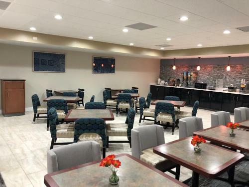 Hotel Baymont By Wyndham Dalton