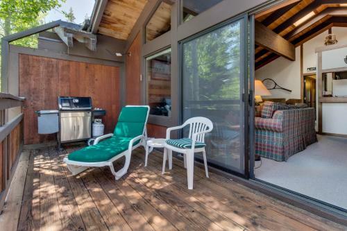 Chinquapin Lake View