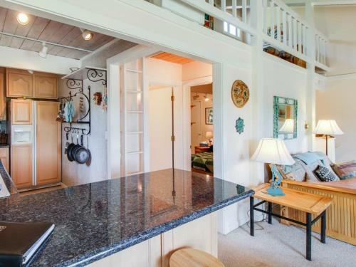 Kokopelli Condo At St. Francis Lakeside