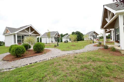Skipper- Galloping Goose Cottages