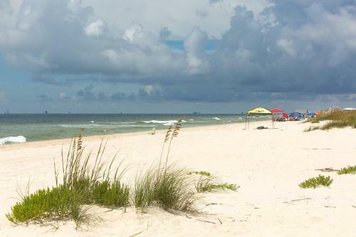 Between The Gulf & The Bay Home