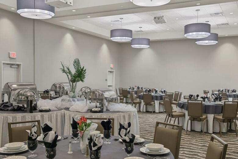 Hotel Staybridge Suites Florence - Civic Center