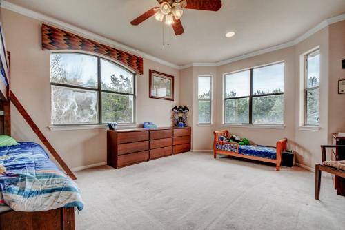 218 Sundown Ridge Home