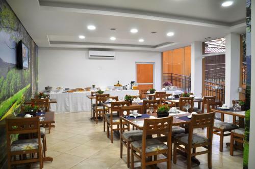 Hostal Pousada Shangrila