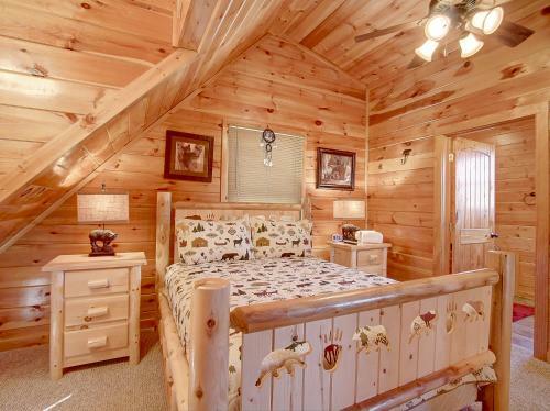 Bear Cub Hideaway Cabin