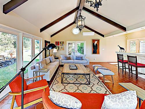 Sonoma Valley Vineyard Estate